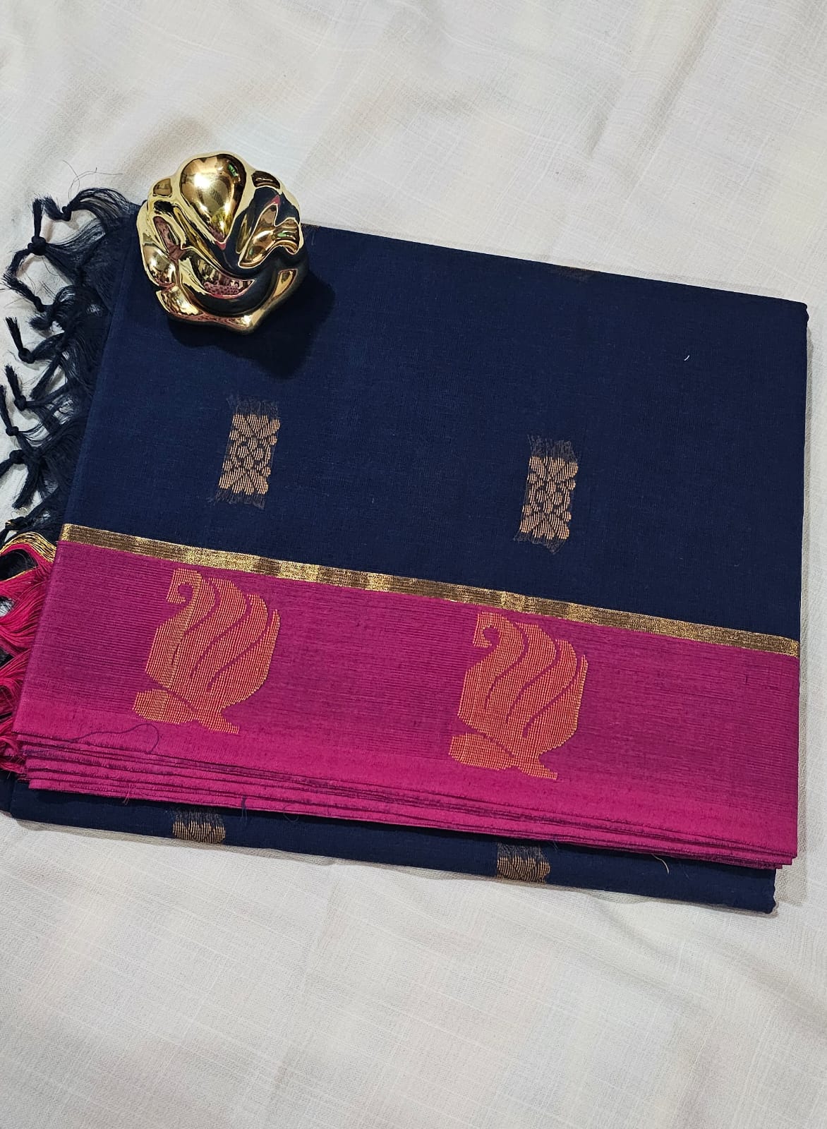 Pure cotton saree with blouse 