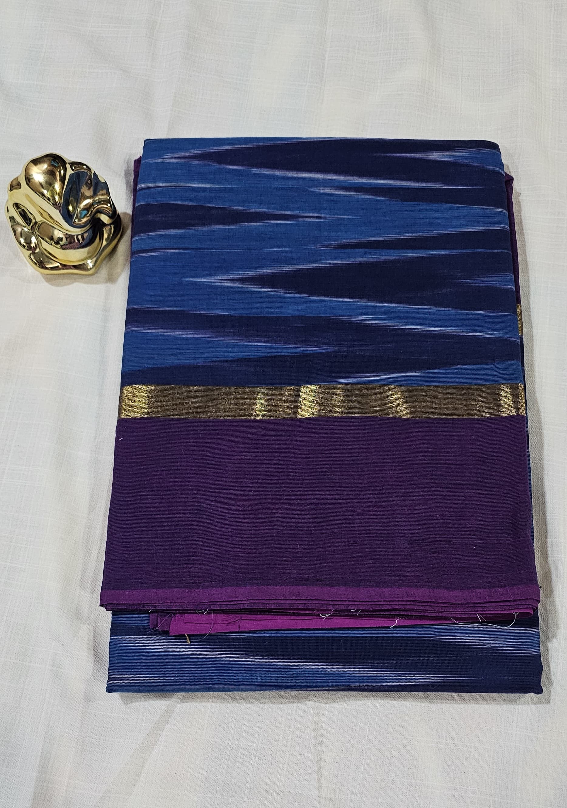 Pure cotton saree with blouse 