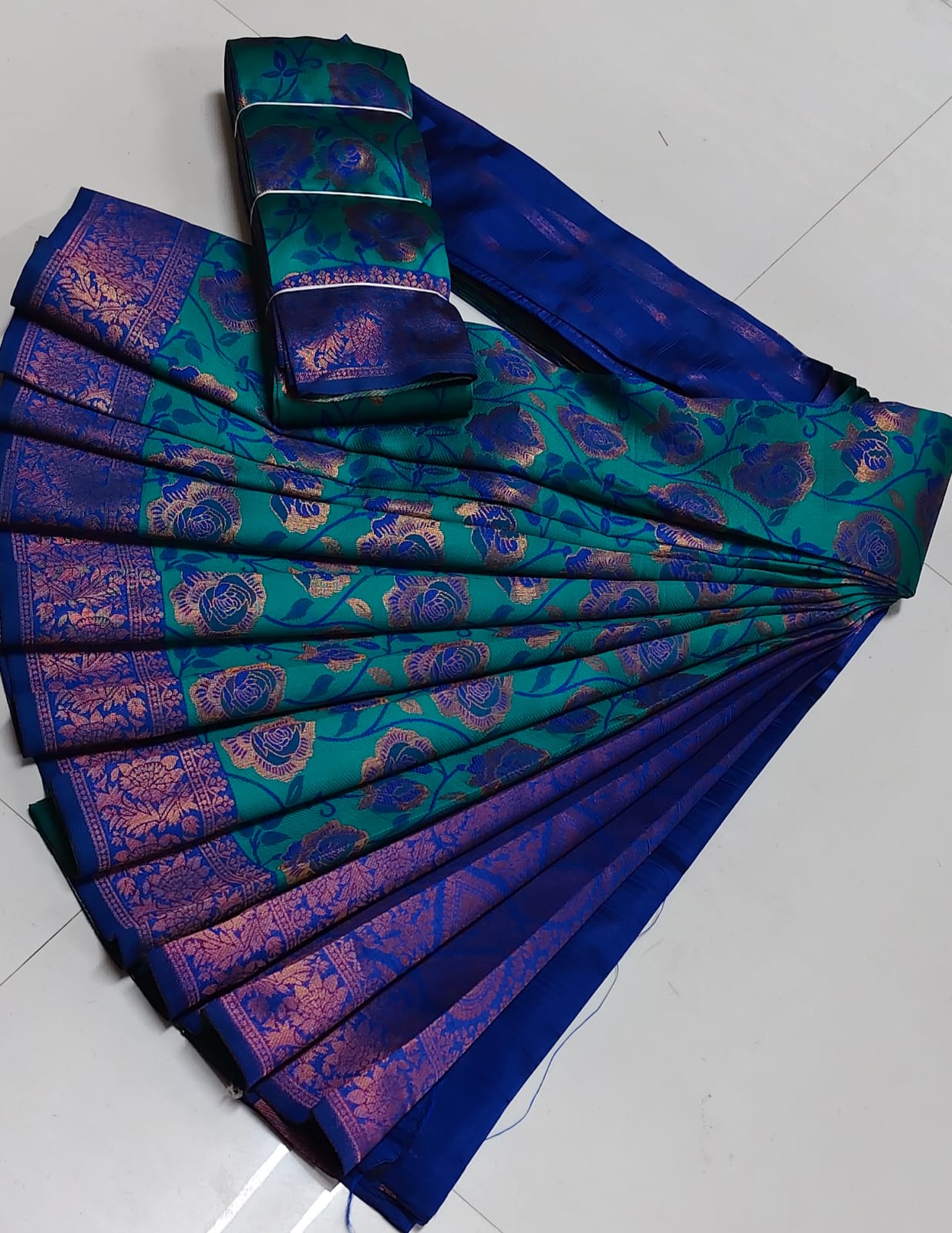 ROYAL MAYIL PATTU SAREE Peacock Green & Royal Blue